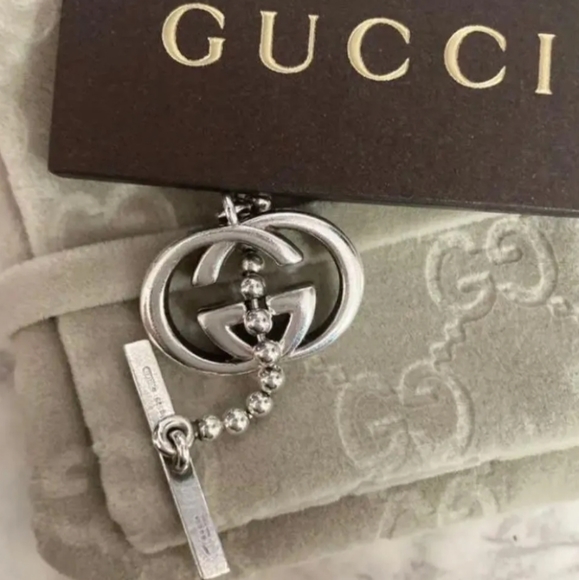 GUCCI DOUBLE GG NECKLACE Statement Logo Necklace 16 inches - Picture 4 of 6